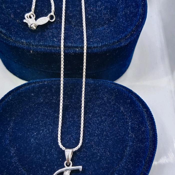 kalung itali santa+liontin huruf E mata