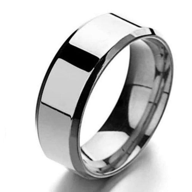 Cincin Titanium Silver Polos