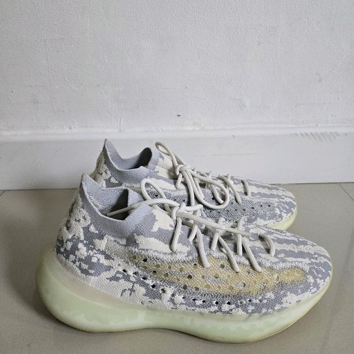 Adidas Yeezy Boost 380 Alien Blue Sepatu Sneakers 10,5 US