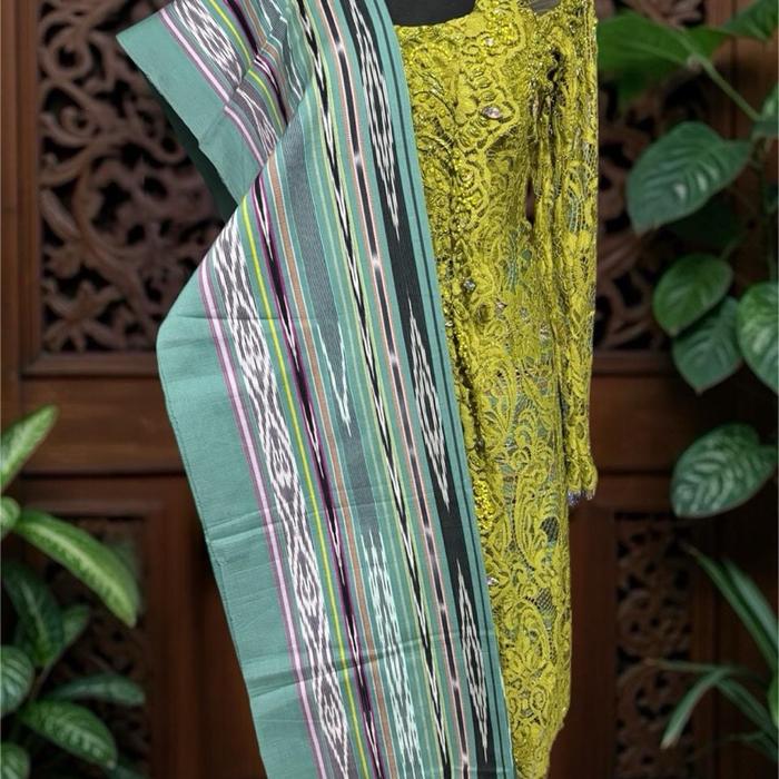 Sarung Selendang Harungguan Muara,Tumtuman, Hande” panongai, dll