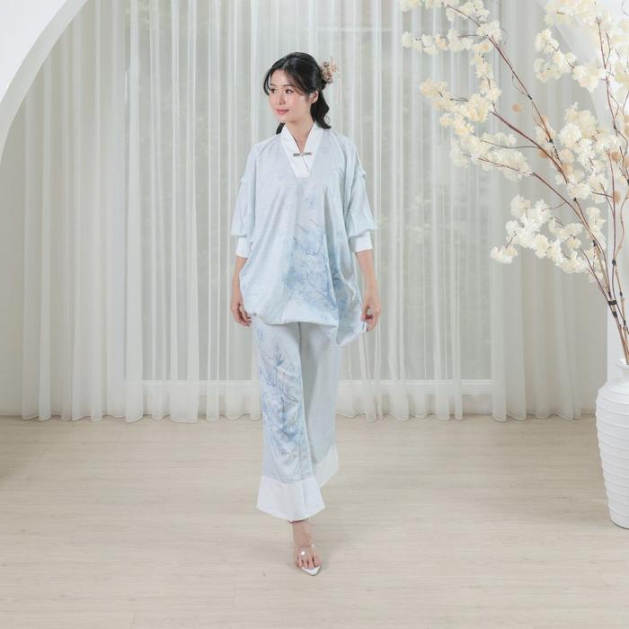 Surin - Veyra Set Wanita | Tampilan Elegan, Outfit Lebaran , Tunik Set Mewah , Modis untuk Di Pakai,