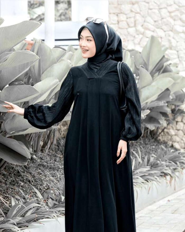 Gamis Abaya Luxury by DNL corak tangan list tekstur bordir premium jetblack wenwencollections muslim