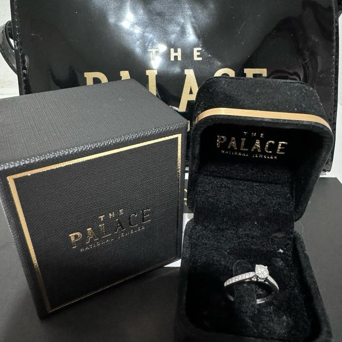 Cincin berlian wanita ori - sertifikat GIA - The Palace (preloved)