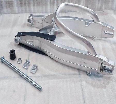 Swing Arm Stabilizer Tapak Lebar Yamaha Byson & R15 / Lengan Ayun Model Moge Merk VRossi