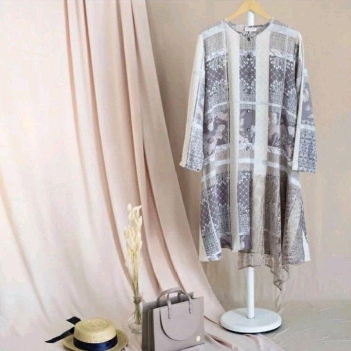 Tesias Tunic By RiaMiranda Tunik Wanita