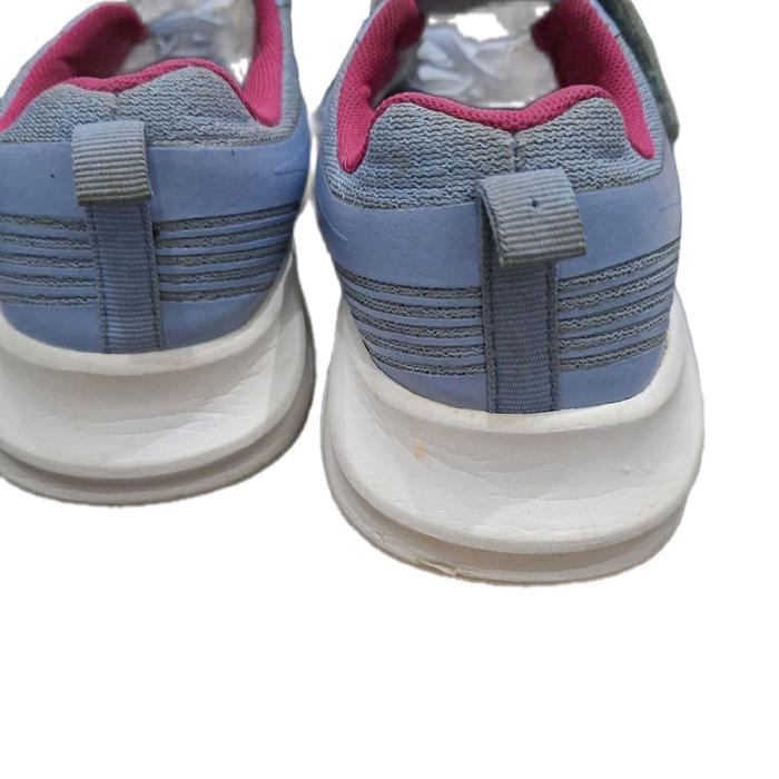 sepatu anak sport bekas uk 33 merek diadora
