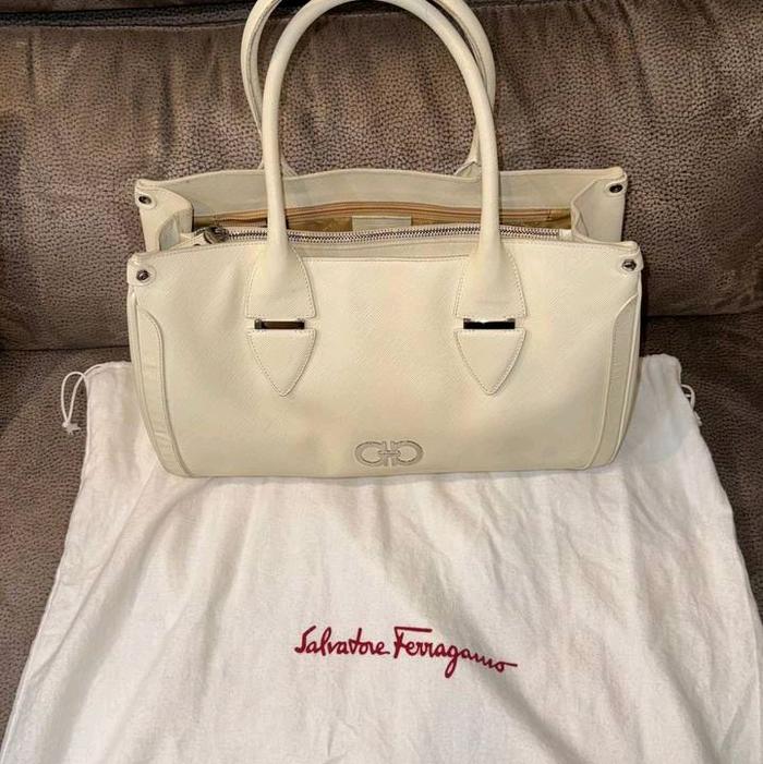 Salvatorre Ferragamo Gancini Saffiano Medium Tote