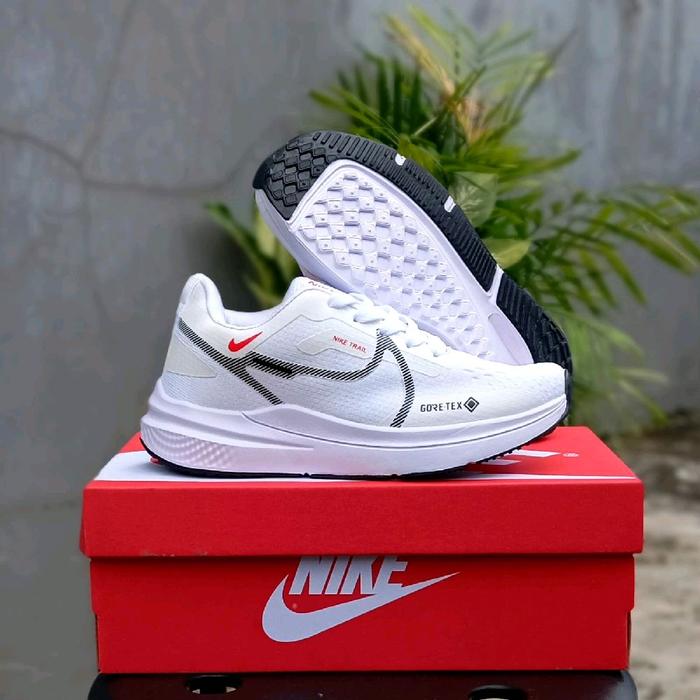 SEPATU RUNNING NIKE ZOOM GORETEX PRIA WANITA TERBARU SIZE 37 - 41 Casual Sneakers Shoes Hitam Putih 