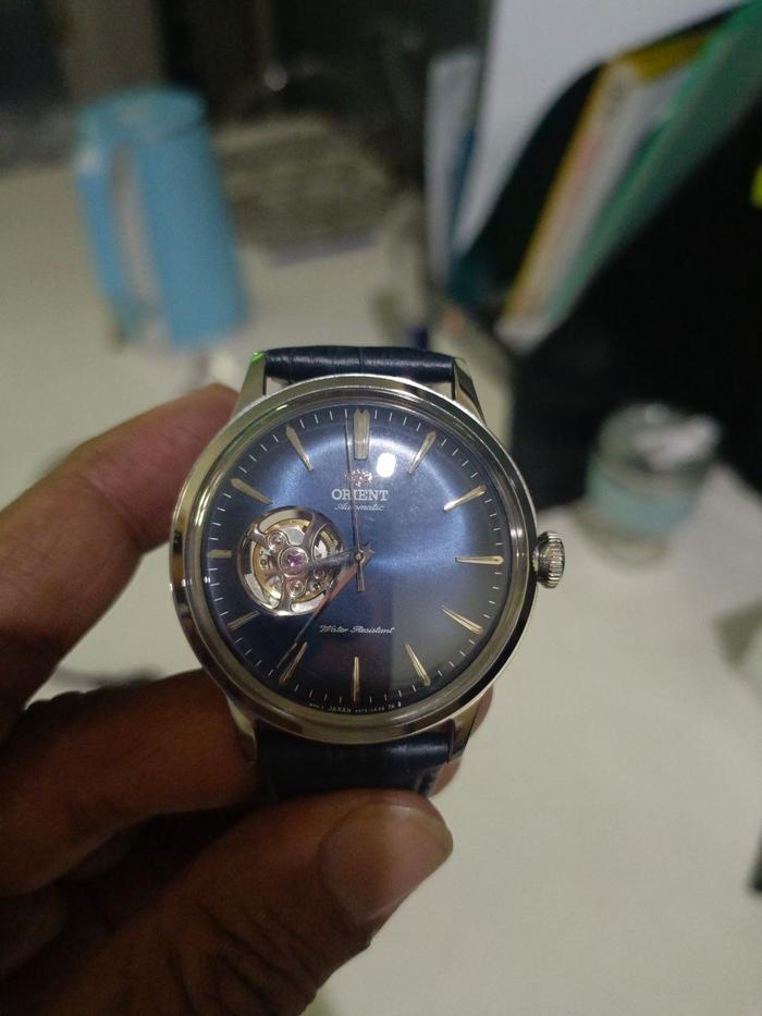 Jam tangan Orient warna biru tali kulit