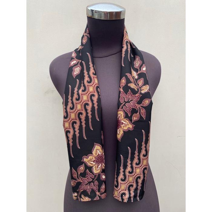Syal nuansa batik nusantara etnik motif tradisional indonesia jawa batak bali mega mendung parang so