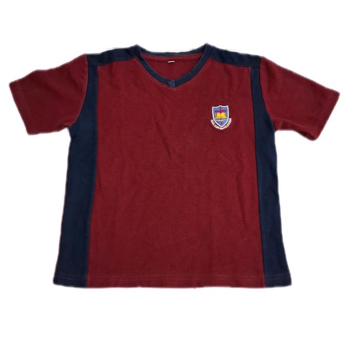 Seragam olahraga  anak sd bpk penabur size 8 Ld 80 cm