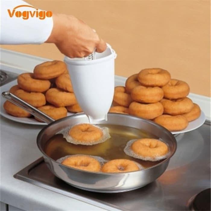 Donut maker alat pembuat donut cetakan donut makanan kue donut