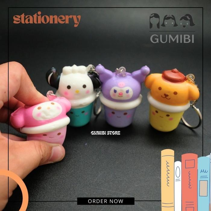 GANTUNGAN KUNCI SQUISHY BOBA SANRIO KEYCHAIN KEYRING SQUISHY SANRIO BENTUK MINUMAN GANCI SQUISHY SAN