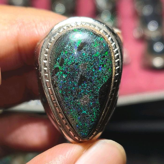 Andamoka opal model tetes  jaminan natural 100%