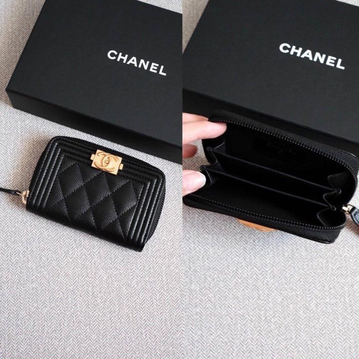 CHANEL CARD CASE BOY ZIPPER BLACK CAVIAR GHW