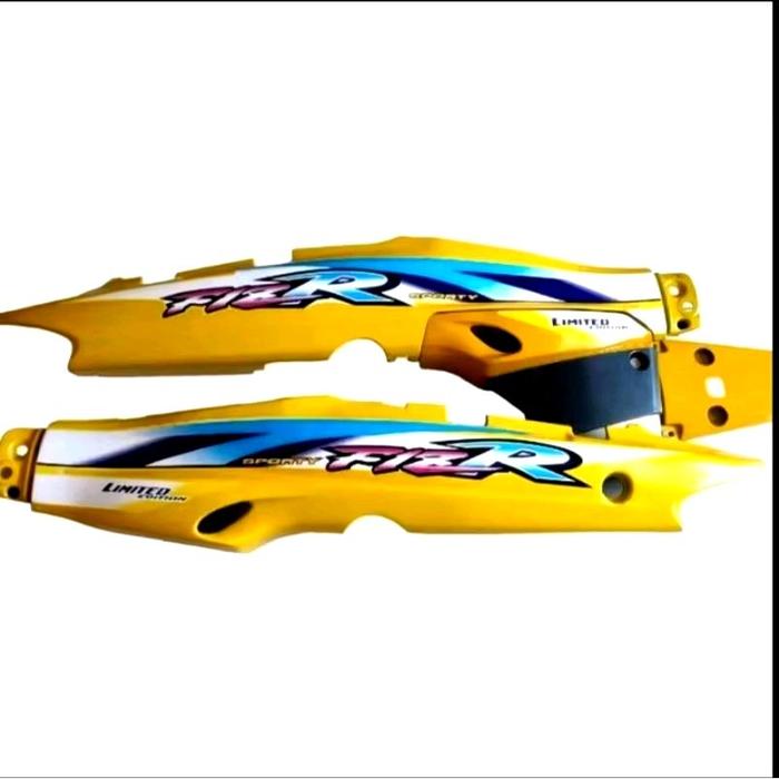 Yamaha Cover Body Bok Aki Fiz R Set Striping Warna Kuning United Edition untuk Motor Anda Motorcycle