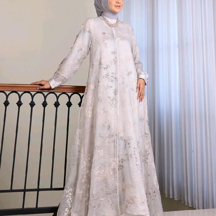 Gamis silk semi brukat by Marevi