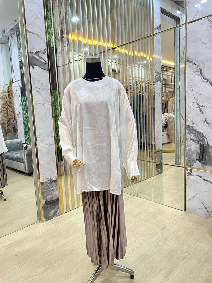 BLUS TUNIK SILK PUTIH - ATASAN PAKAIAN WANITA