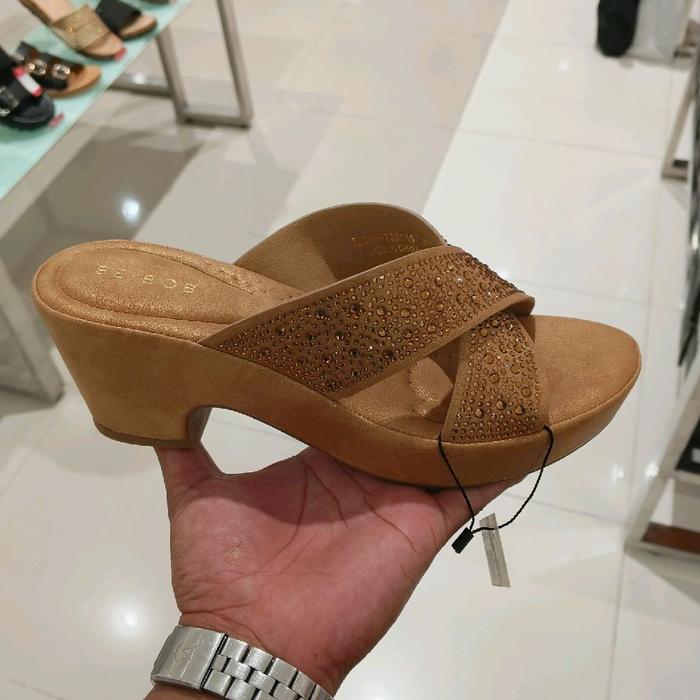 BE BOB SANDAL WEDGES MOTIF SILANG ORIGINAL