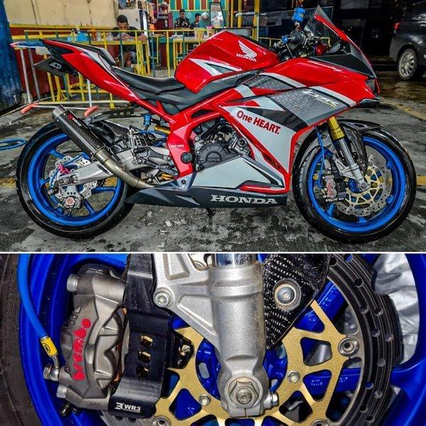 KALIPER BREMBO GP4RS KANAN BREMBO GP4RS KALIPER BREMBO CBR250RR R25 ZX25R