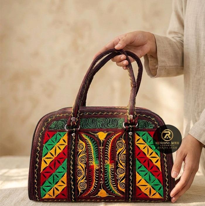 Tas Vina Kacang Motif Aceh Mewah - Koper Elegan dengan Tali Panjang Lepas Pasang - Ukuran Kecil 20x3