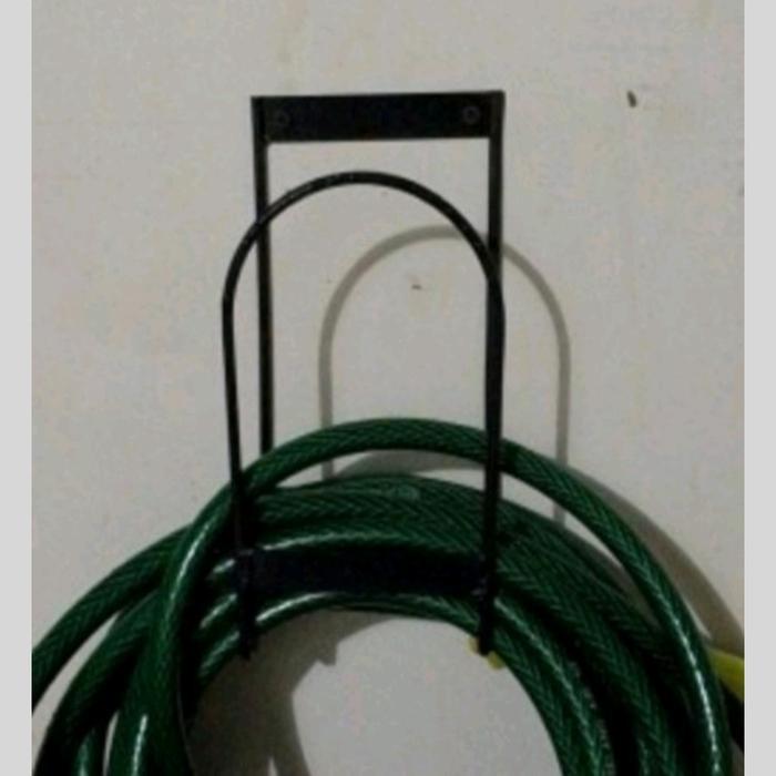 Tempat Selang Air Kecil / Gantungan Selang / Garden hose hanger