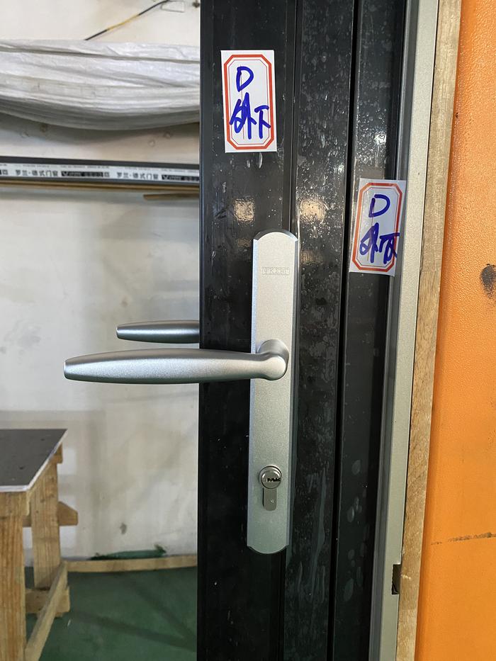 NEW Pemasok Cina As2047 Pintu Lipat Dua Kaca Aluminium