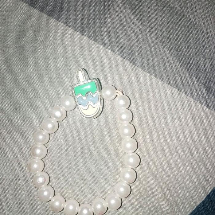 Gelang Tangan Wanita Kekinian