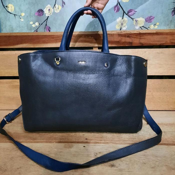 Brera Italy Sling Bag Leather Authentic