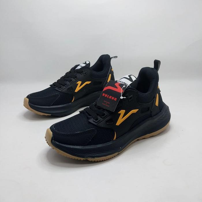 sepatu sneakers pria wanita casual vulung hitam lis gold sepatu lari pria sepatu jogging cewek sepat