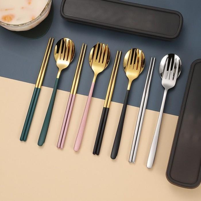 Alat Makan Korea Set 4 in1 sendok garpu sumpit portabel stainless