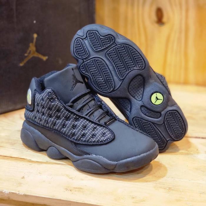 sale Sepatu Anak Laki Laki Cowok Jordan 13 Retro Black Cat(GRADE ORIGINAL)