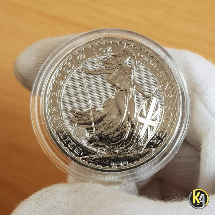 Koin perak Silver Britania 1 Troy Ounce = 31.1 Gram
