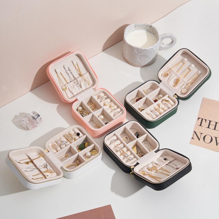 Portable Jewelry Box Jewelry Organizer Display Travel Jewelry Case Boxes Jewelry Leather Storage Zip