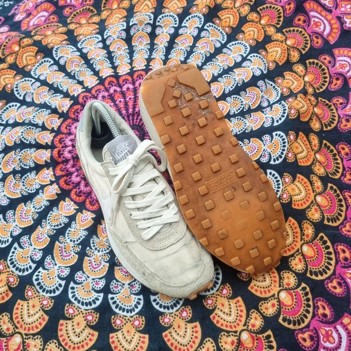 SEPATU SECOND NIKE DAYBREAK