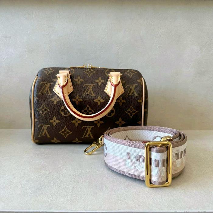 Louis Vuitton LV Speedy 20 Monogram Beige Strap