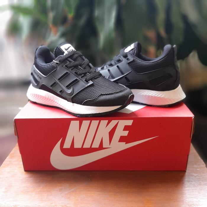 Sepatu Anak Sekolah Laki laki Nike Air 270 Hitam putih Hitam Polos