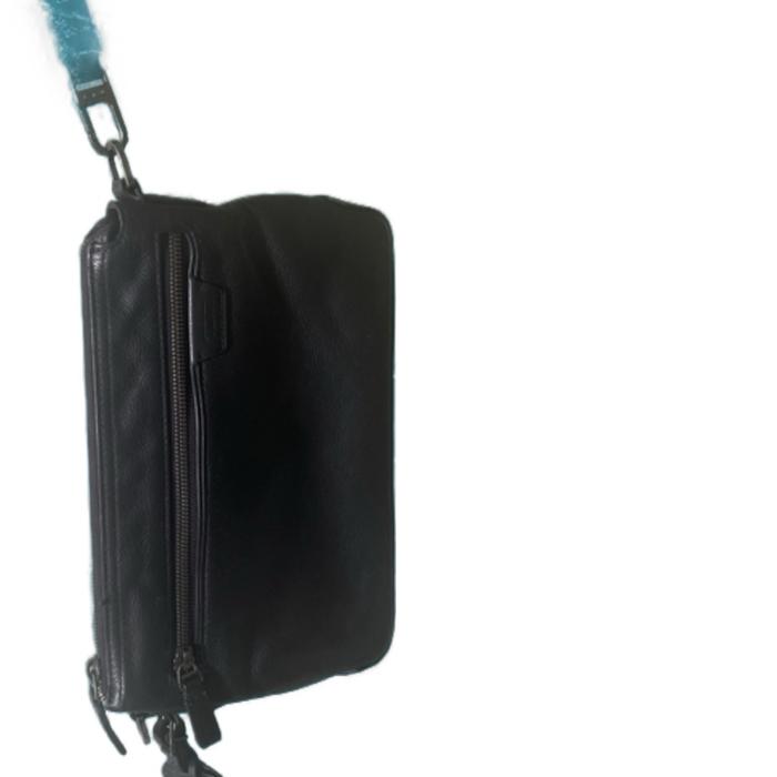 Tumi Pouch Tumi Pria Original Preloved Tas Pria Hitam dengan Desain Minimalis dan Fungsi Praktis