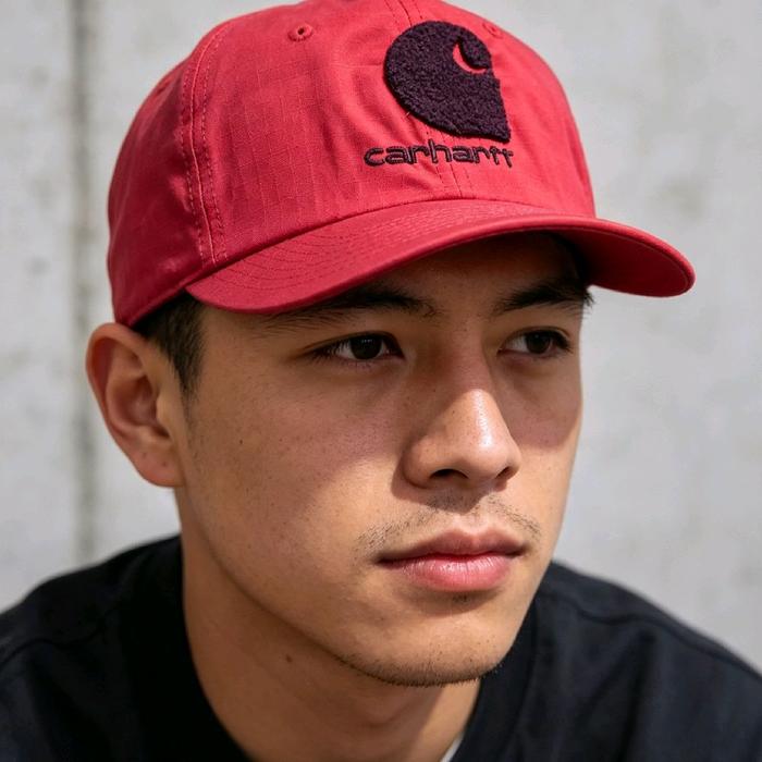 Carhartt Topi Baseball Merah dengan Logo Hitam untuk Pria Bahan Premium