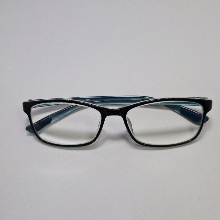 Frame kacamata merk Filano
