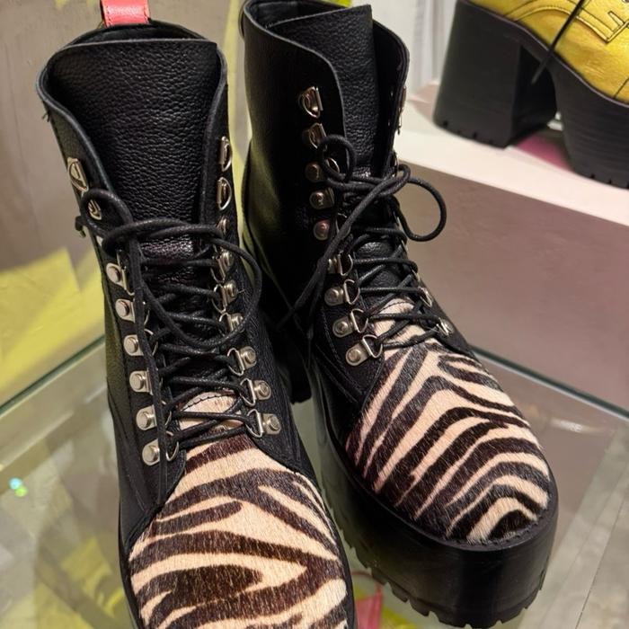 Astra Zebra Boots - By Aniramchi Studio - Bold and sexy style