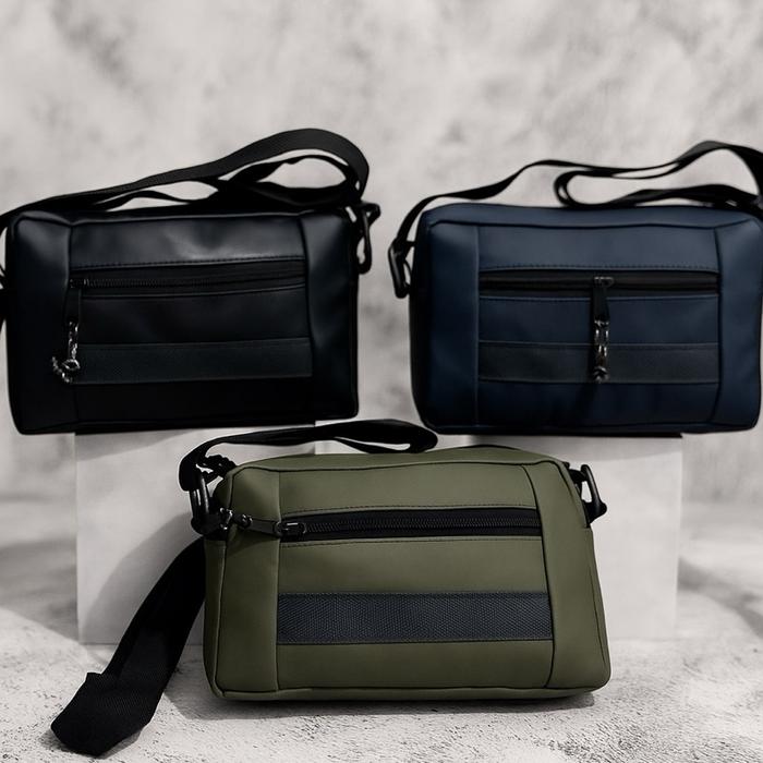 Tas, tas pria, tas selempang pria, tas elegan, tas sehari hari