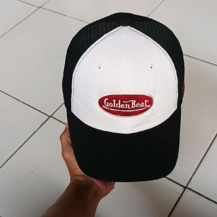 topi golden bear
