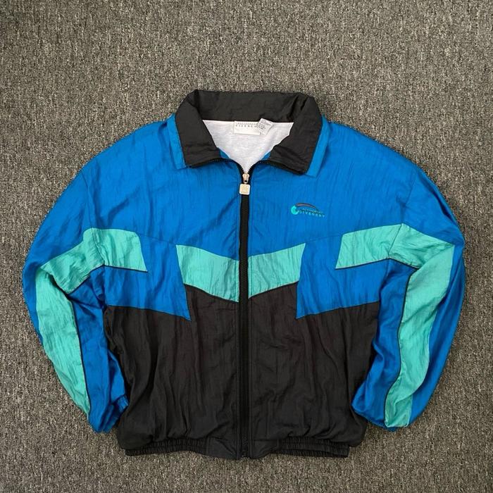 vintage jacket 90's Givenchy activewear