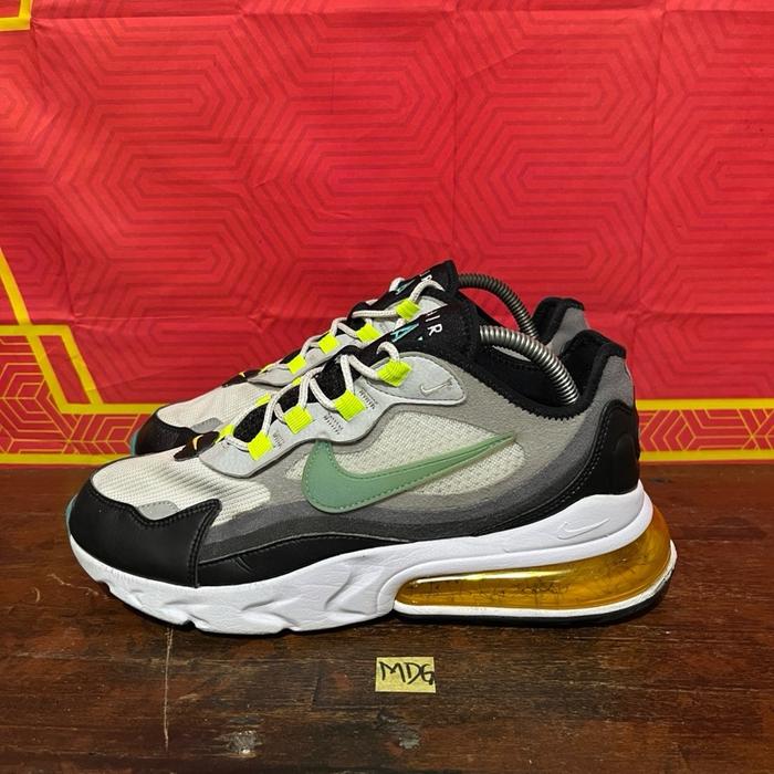 Sepatu second ori nike am 270 react evolution size 42
