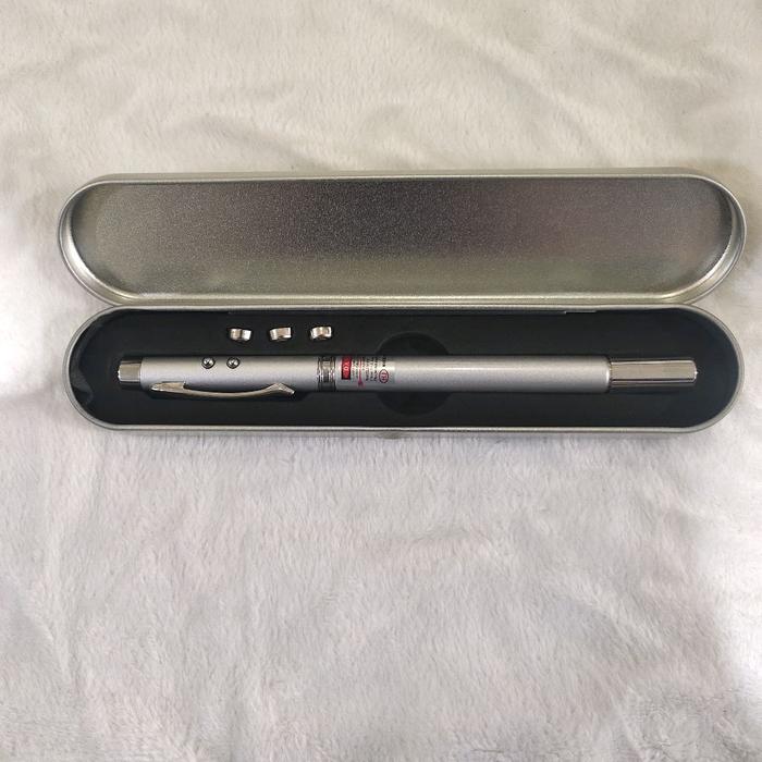 1 stick 4 fungsi pen light,senter infra red,pulpen dan stick panjang pendek