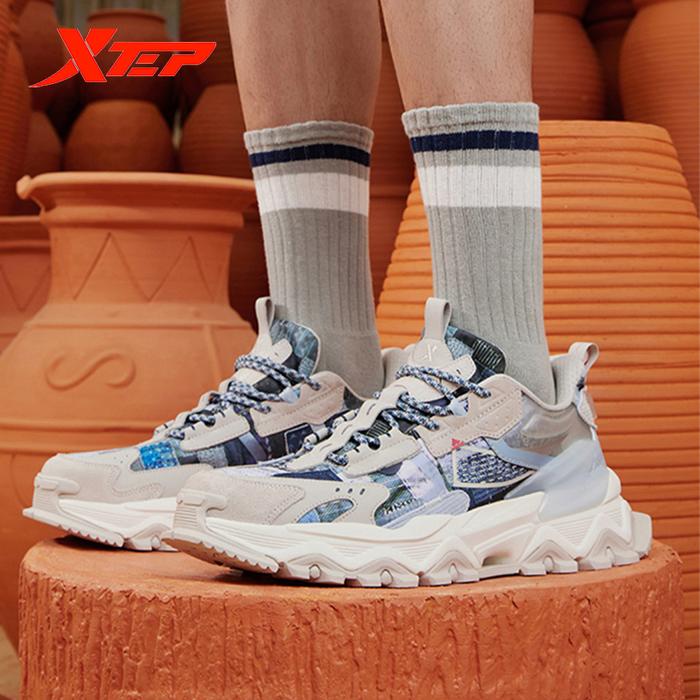 Xtep Sepatu Olahraga Luar Ruangan Nyaman Bersirkulasi Pria Sneakers
