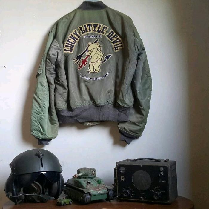 Tedman Jaket Flying Mans Intermediate Type MA-1 untuk Pria dan Wanita Size 40 Kondisi Second