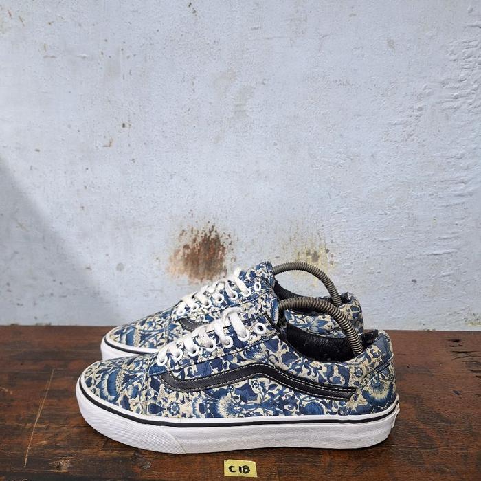 Sepatu second original Vans Old skool size 40,5