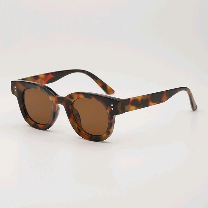 Kacamata Skena Style Urban Modern dengan Desain Leopard dan Tampilan Modern